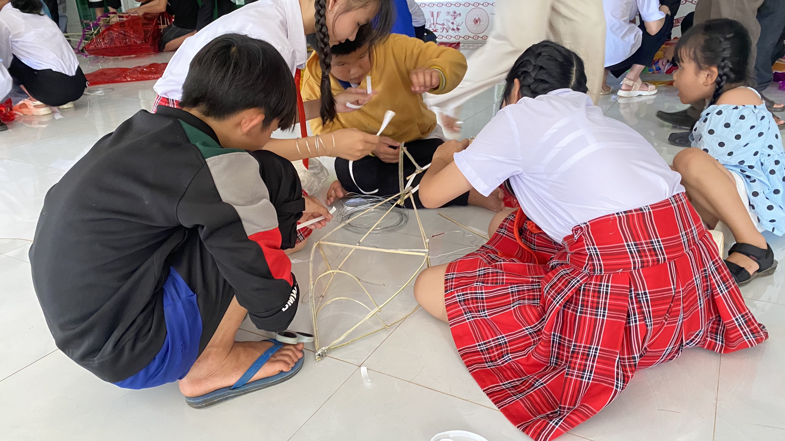 làm lồng đèn3